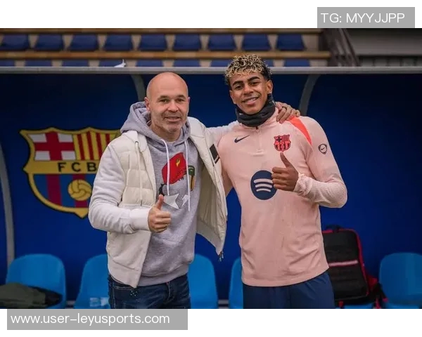 伊涅斯塔盛赞佩德里独特魅力观看他的比赛如同享受艺术表演 伊涅斯塔盛赞佩德里独特魅力观看他的比赛如同享受艺术表演