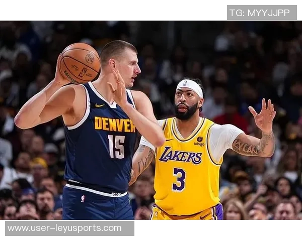 浓眉谈比赛表现：面对包夹我努力传球助队友得分